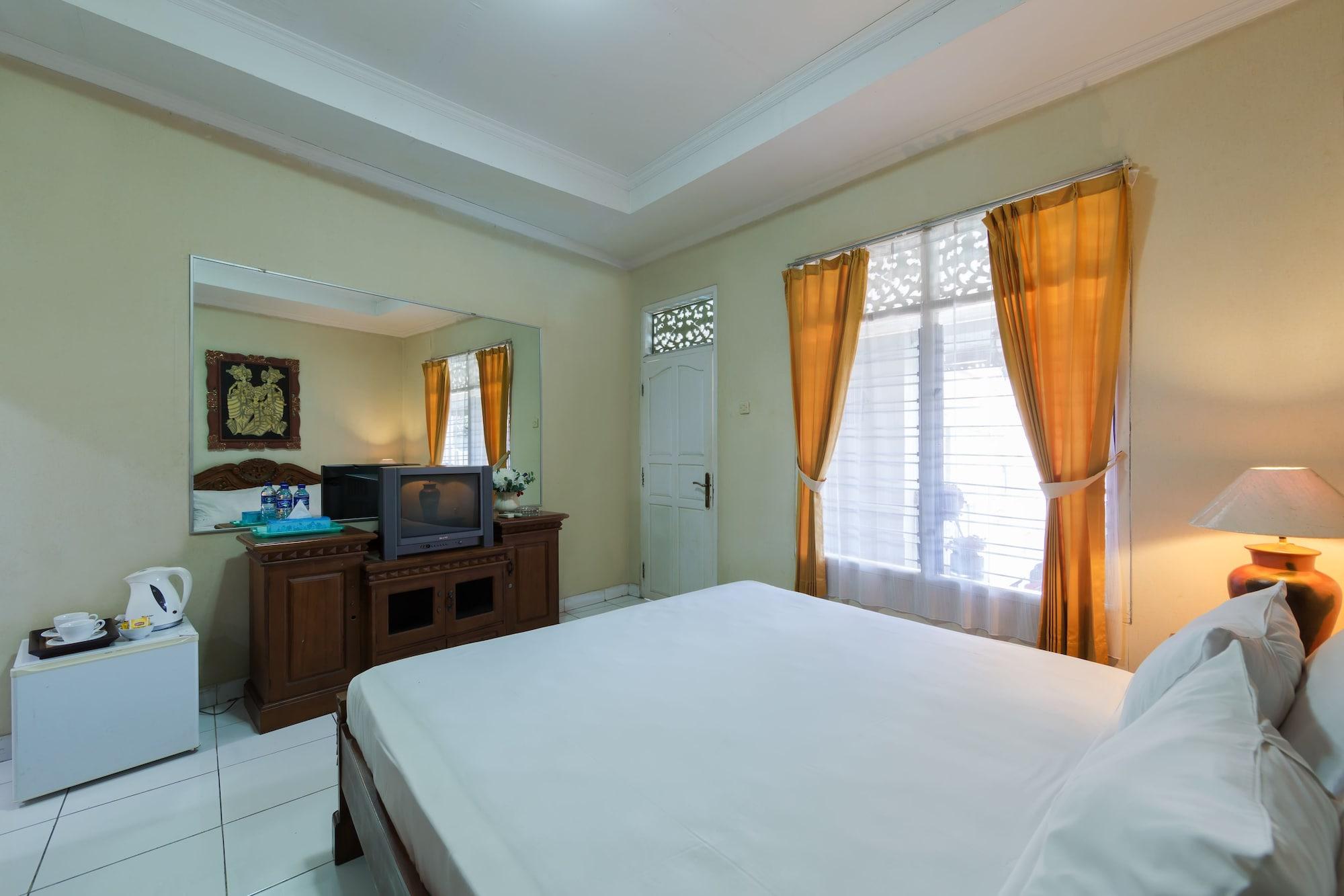 Oyo 3134 Puri Tamu Hotel Jimbaran Zewnętrze zdjęcie
