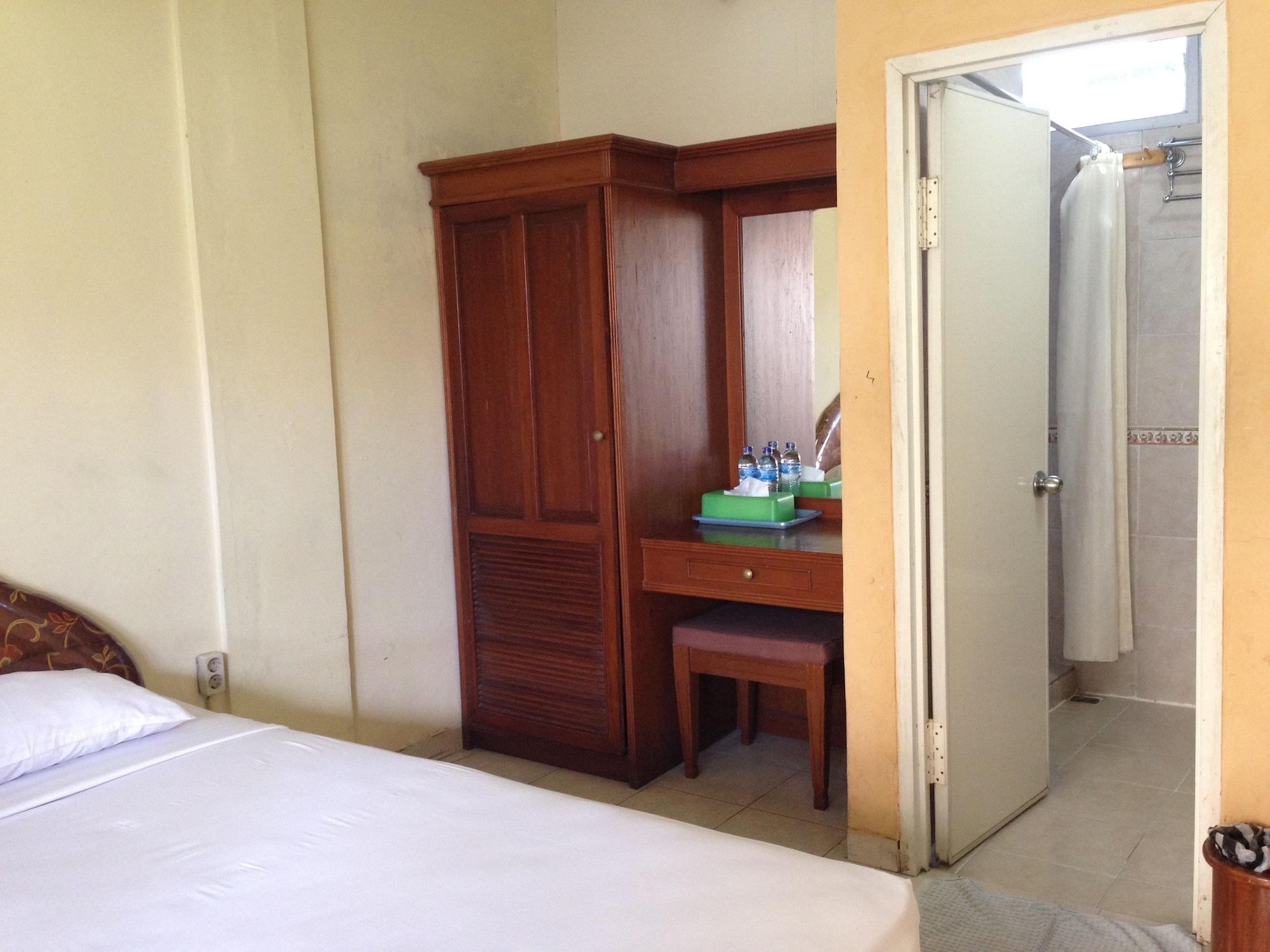 Oyo 3134 Puri Tamu Hotel Jimbaran Zewnętrze zdjęcie
