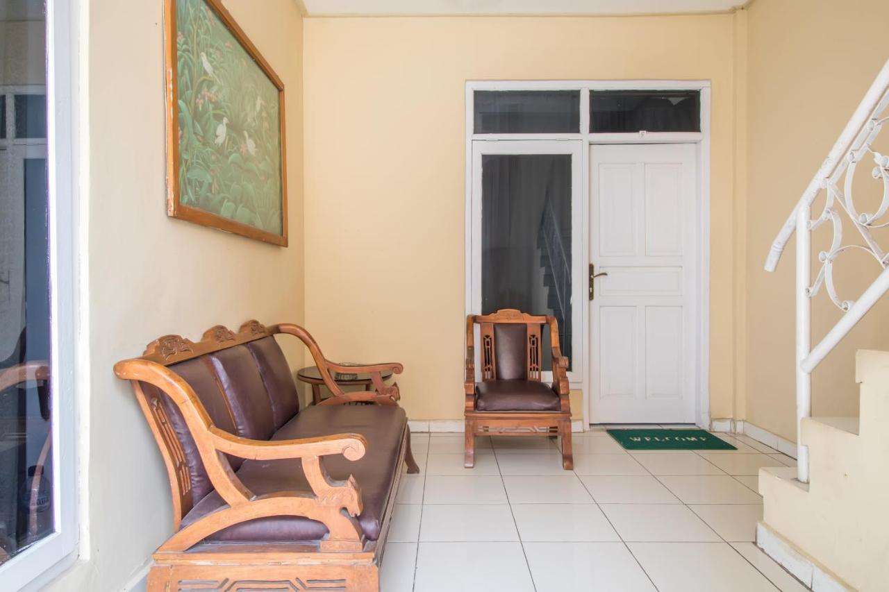 Oyo 3134 Puri Tamu Hotel Jimbaran Zewnętrze zdjęcie
