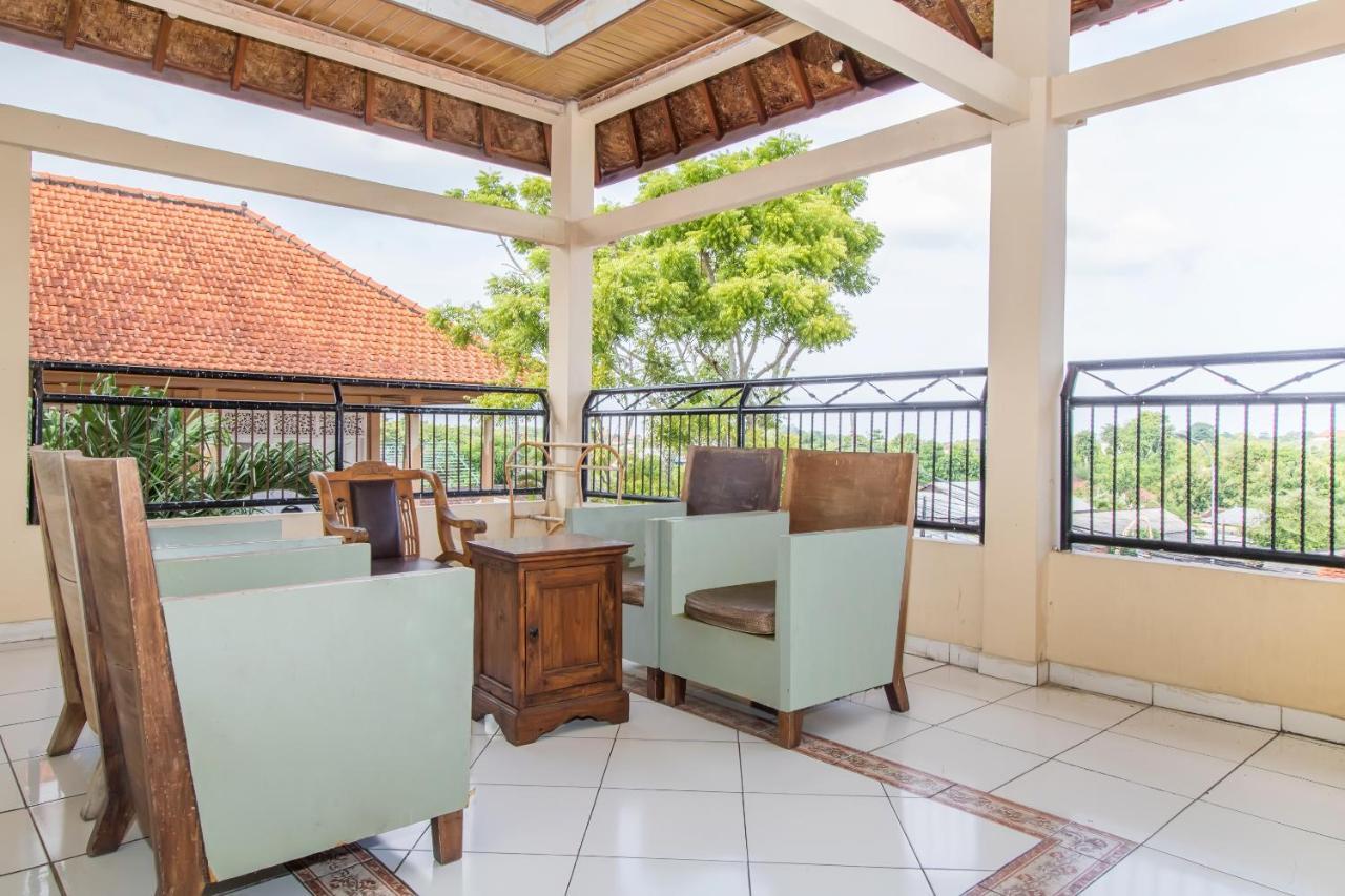 Oyo 3134 Puri Tamu Hotel Jimbaran Zewnętrze zdjęcie
