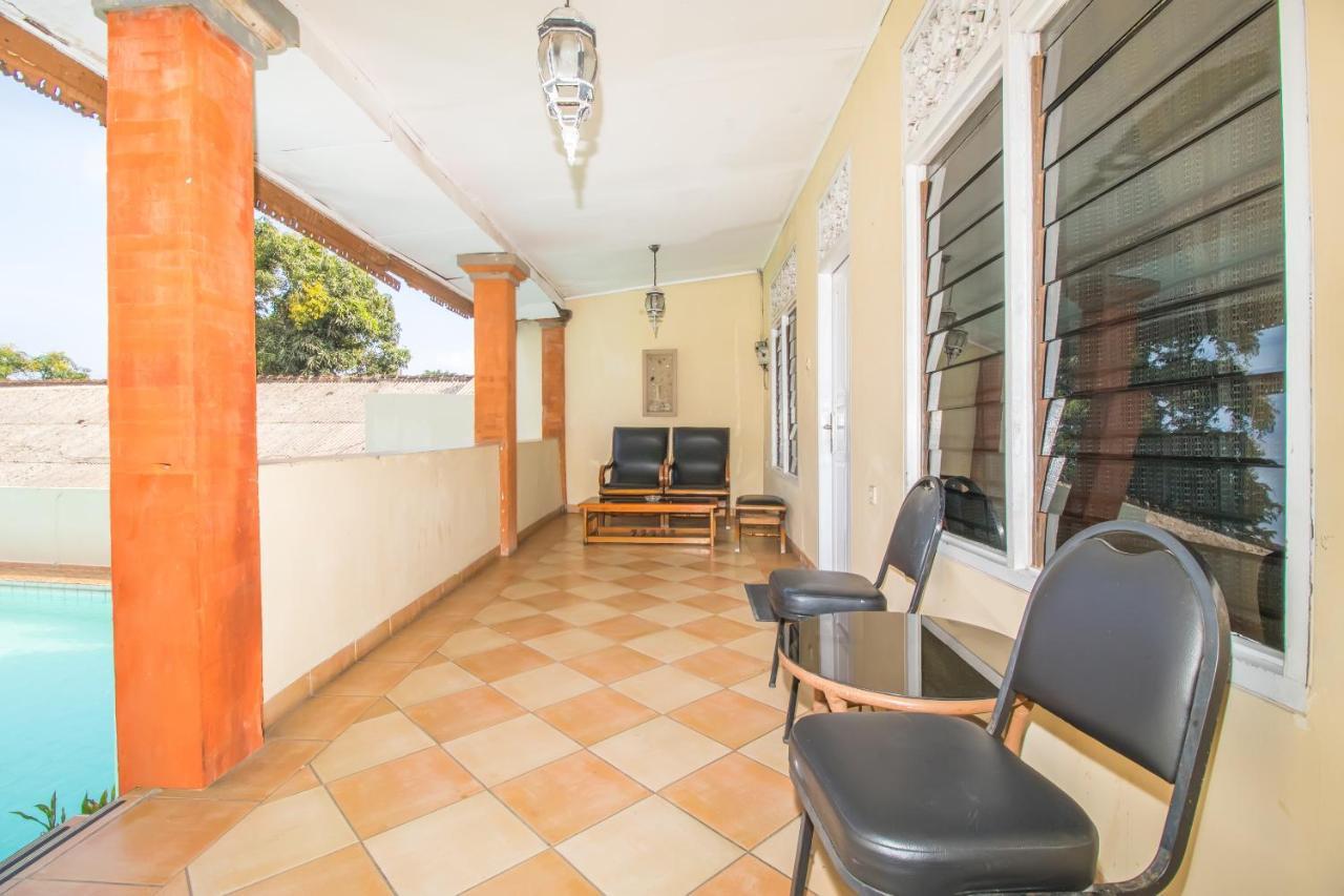 Oyo 3134 Puri Tamu Hotel Jimbaran Zewnętrze zdjęcie